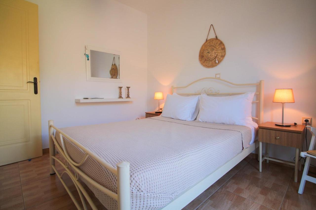 Iliopetra residence - 5BR Villa in Agios Romanos Esterno foto
