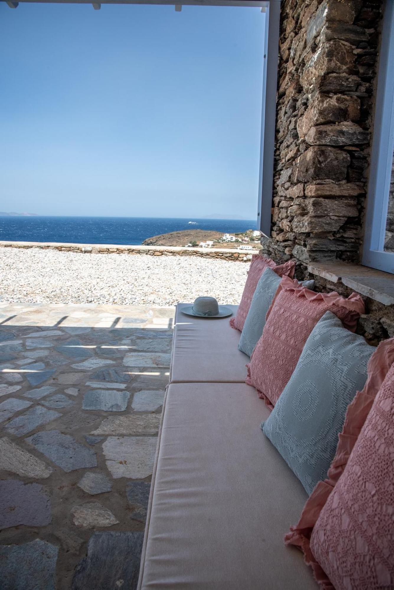 Iliopetra residence - 5BR Villa in Agios Romanos Esterno foto