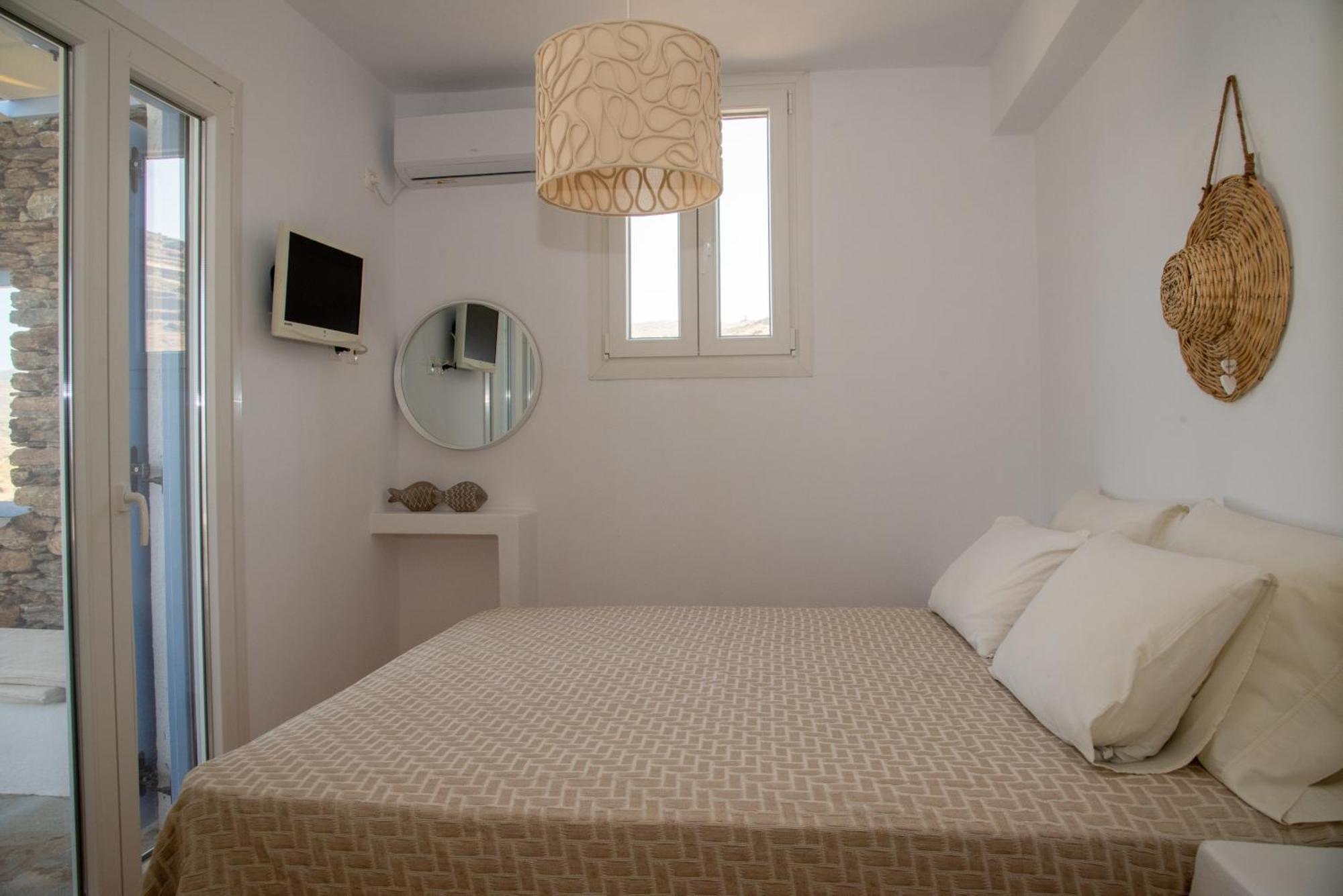 Iliopetra residence - 5BR Villa in Agios Romanos Esterno foto